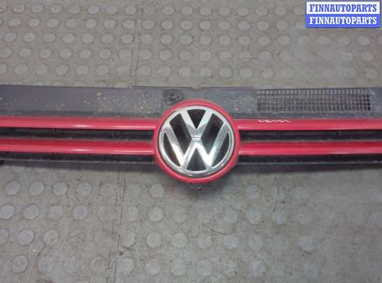 купить Решетка радиатора на Volkswagen Golf 4 1997-2005