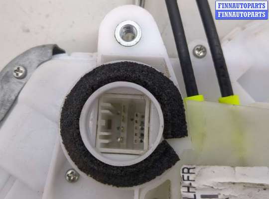 купить Замок двери на Honda CR-V 2006-2012