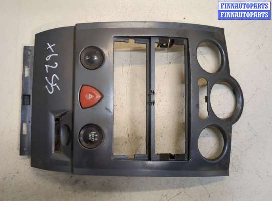 купить Кнопка аварийки на Renault Megane 2 2002-2009