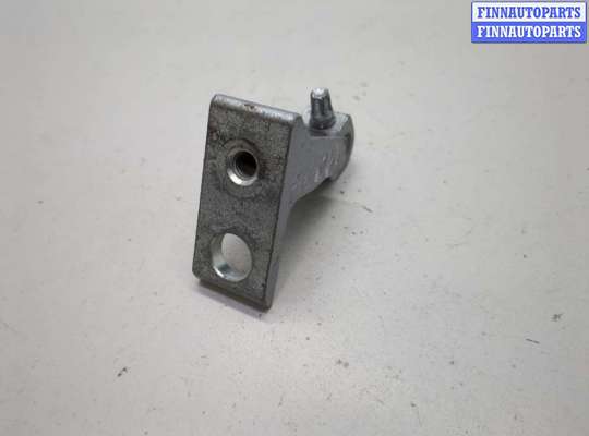 Петля двери на Volkswagen Jetta VII (A7)