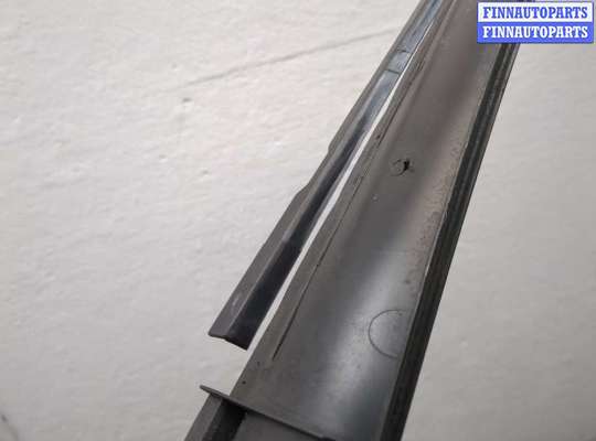 Жабо на Audi A8 (D3, 4E)