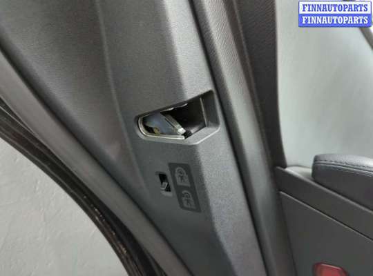 купить Дверная карта (Обшивка двери) на Mercedes S W221 2005-2013