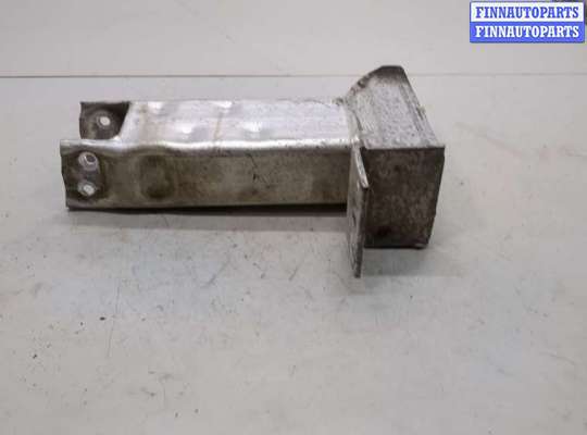 купить Кронштейн усилителя бампера на BMW X3 E83 2003-2010