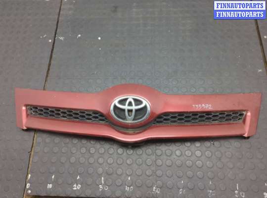 Решетка радиатора TT954850 на Toyota Corolla Verso 2004-2009