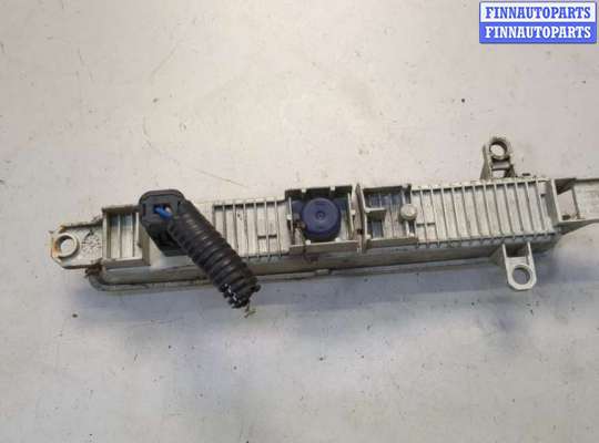 Фонарь габаритный в бампер на Citroen Berlingo II (B9)