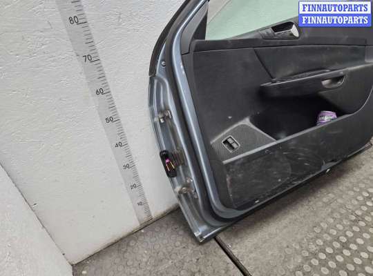 купить Петля двери на Volkswagen Passat 6 2005-2010