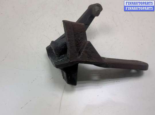 купить Кронштейн (лапа крепления) на Peugeot 307 2001-2008