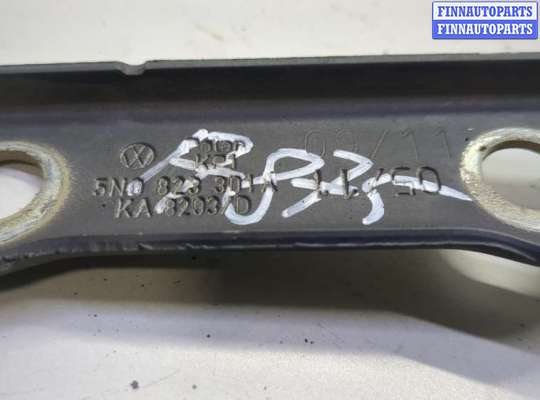 купить Петля капота на Volkswagen Tiguan 2007-2011