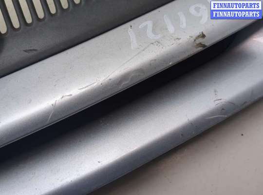 купить Решетка радиатора на Volkswagen Golf 5 2003-2009