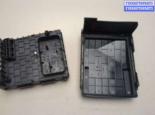 купить Блок предохранителей на Audi Q3 2011-2018