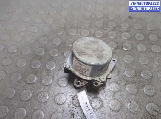 Насос вакуумный (дизель) на Peugeot 308 I (T7)