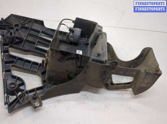 купить Кронштейн бампера на BMW X5 F15 2013-2018