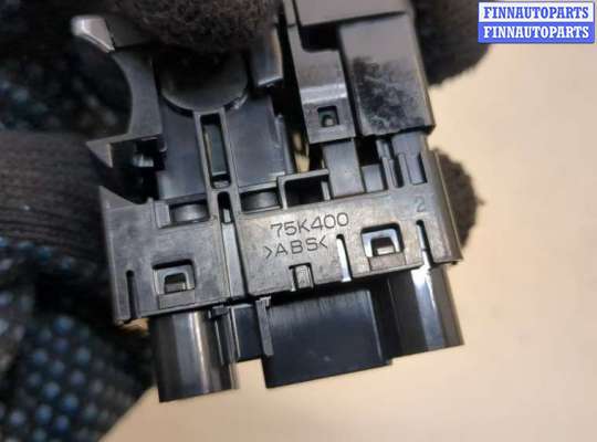 купить Кнопка стояночного тормоза (ручника) на Mitsubishi Eclipse Cross 2017-