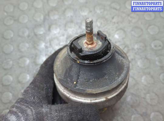 купить Подушка крепления двигателя на Audi A4 (B5) 1994-2000