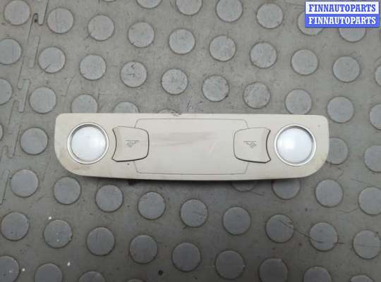 Фонарь салона (плафон) на Audi A6 (C6)