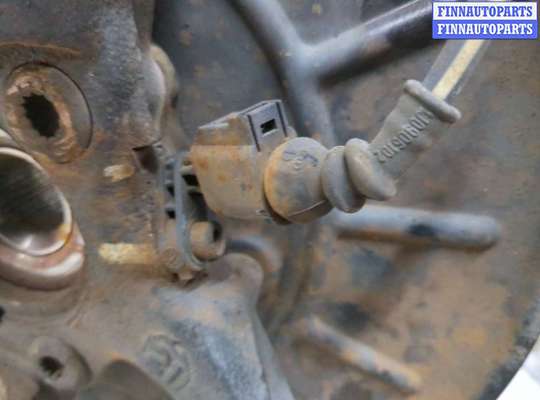 Кулак подвески на Volkswagen Passat B7 (USA)