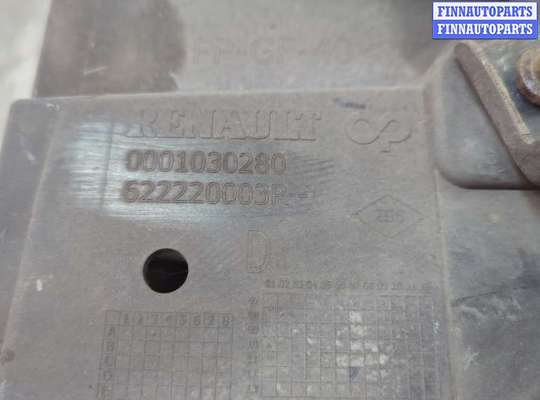 купить Кронштейн фары на Renault Megane 3 2009-2016