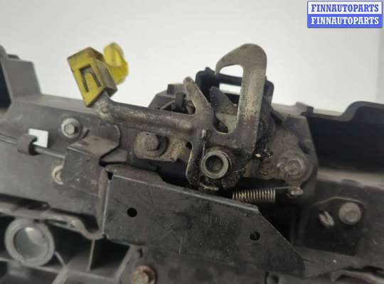 купить Рамка передняя (телевизор) на Suzuki Swift 2003-2011