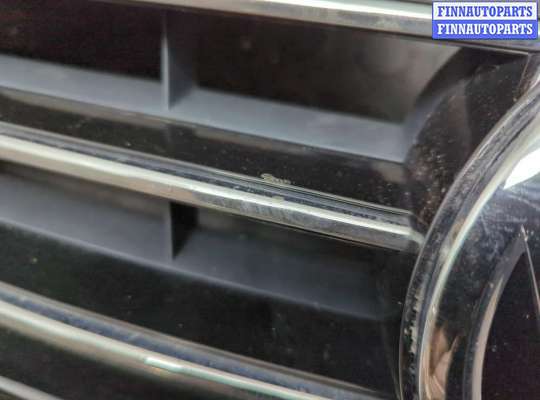 купить Решетка радиатора на Volkswagen Jetta 6 2010-2018
