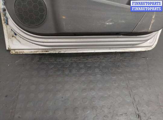 Дверь боковая на Opel Zafira B