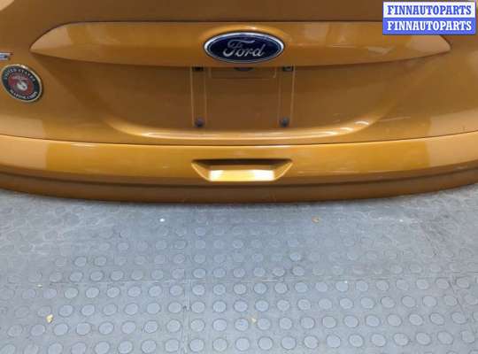 купить Кнопка открывания багажника с крышки на Ford Escape 2012-2015