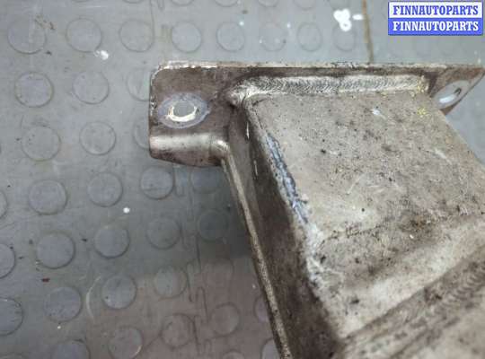 купить Усилитель бампера на Opel Zafira C 2011-2019