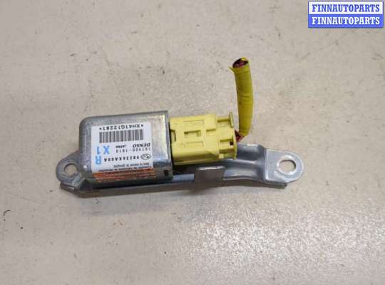 Датчик удара SUY1810 на Subaru Tribeca (B9) 2004-2014