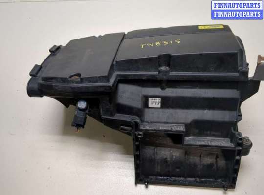 Корпус воздушного фильтра MB1391943 на Mercedes C W203 2000-2007