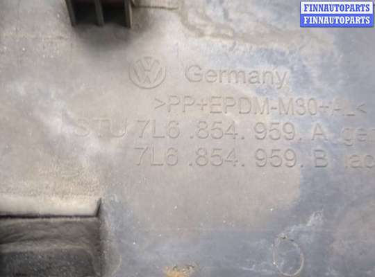 купить Молдинг крыла на Volkswagen Touareg 2007-2010