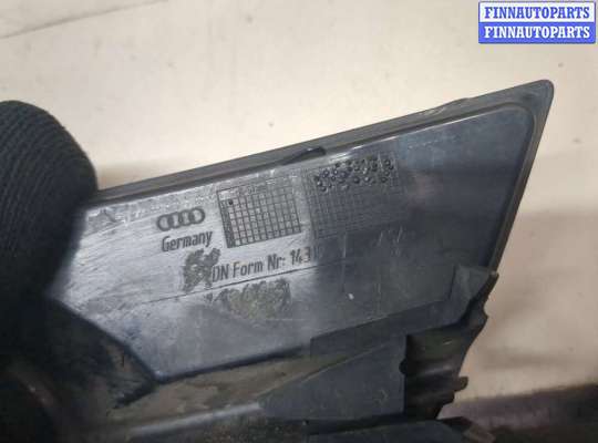 Заглушка (решётка) бампера AU1200381 на Audi A6 (C6) 2005-2011