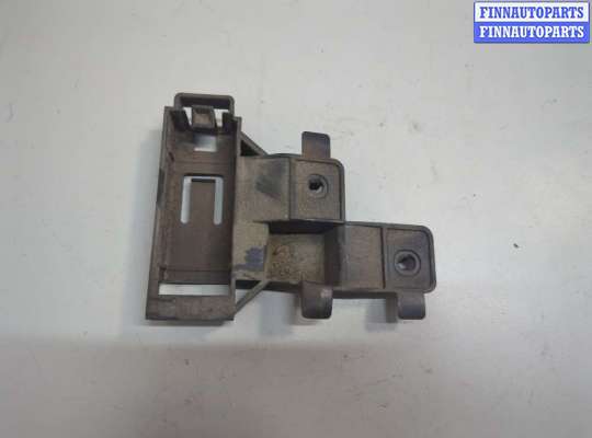Кронштейн (лапа крепления) AU1733526 на Audi A3 (8V) 2012-2020
