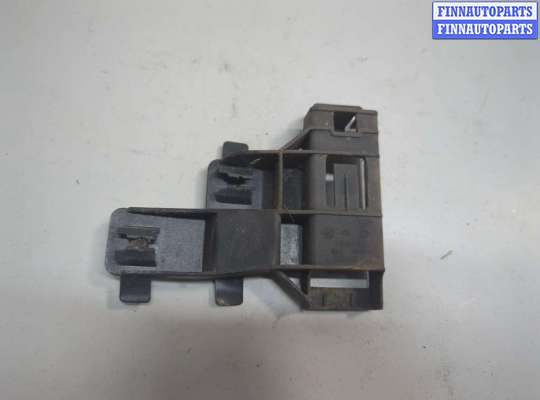 купить Кронштейн (лапа крепления) на Audi A3 (8V) 2012-2020