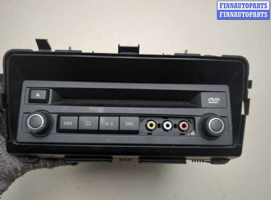 CD-чейнджер на BMW X5 (E70)