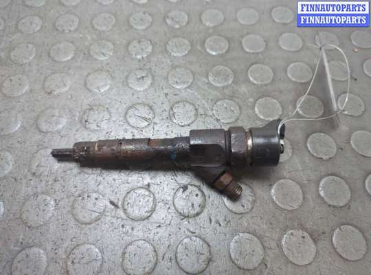 Форсунка топливная RN1539964 на Opel Vivaro 2001-2014