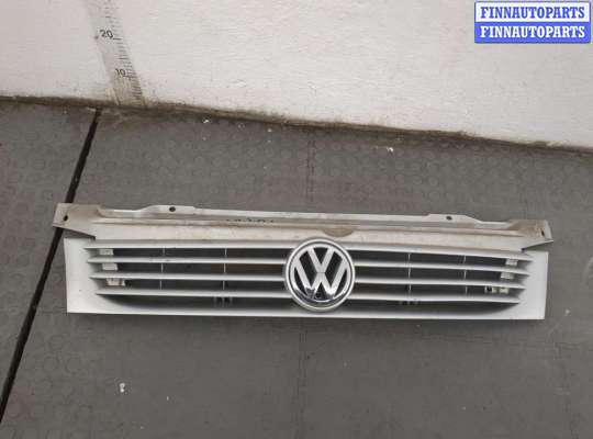 Решетка радиатора VG2733913 на Volkswagen Transporter 4 1991-2003