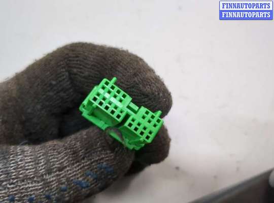 Зеркало боковое на Volvo XC90