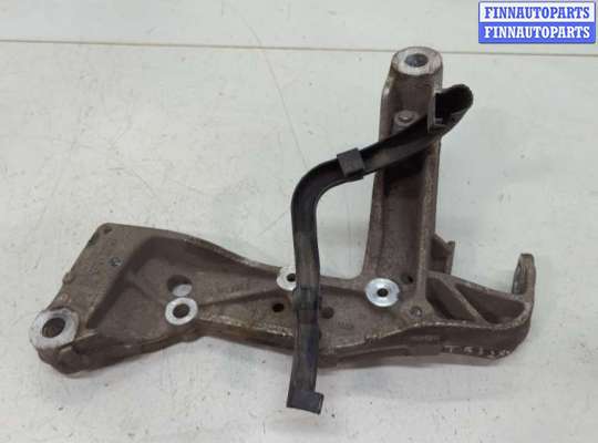 купить Кронштейн подрамника на Seat Leon 2 2005-2012