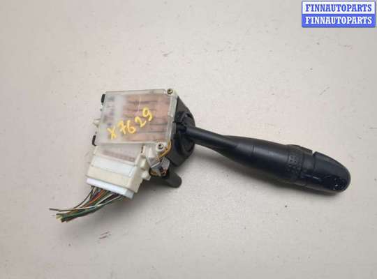 купить Переключатель поворотов на Toyota Yaris 1999-2006