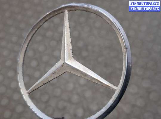 купить Эмблема на Mercedes C W203 2000-2008