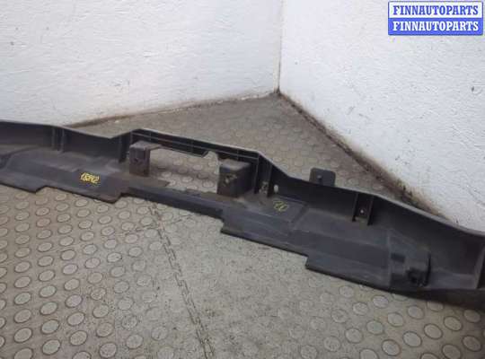 Накладка замка капота CD79126 на Cadillac Escalade 3 2006-2014