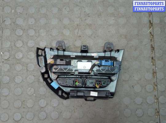 Блок управления печкой на Ford Focus III
