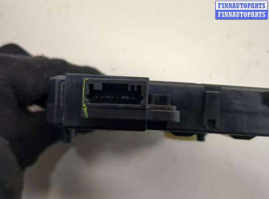 Моторчик заслонки печки на Toyota RAV4 V (XA50)