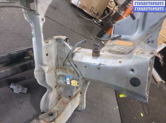 купить Усилитель бампера на Toyota Corolla E12 2001-2006
