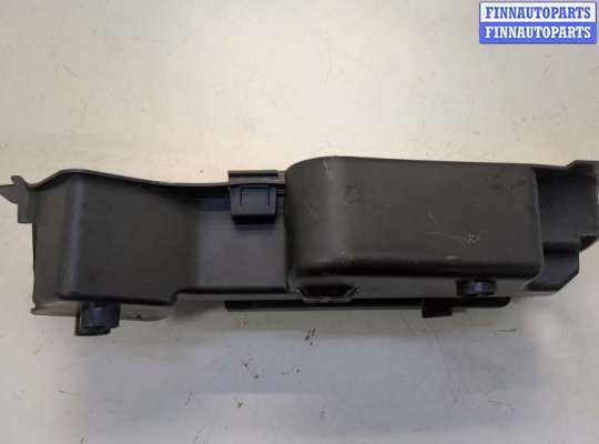 купить Пластик (обшивка) внутреннего пространства багажника на Mercedes C W203 2000-2008