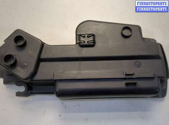 купить Пластик (обшивка) внутреннего пространства багажника на Mercedes C W203 2000-2008