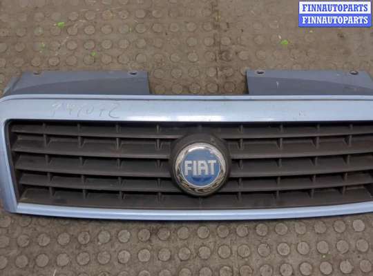 купить Решетка радиатора на Fiat Doblo 2005-2010