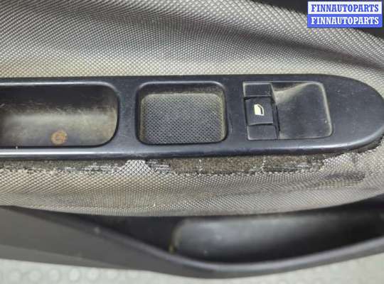 купить Стекло боковой двери на Citroen C3 picasso 2009-2017