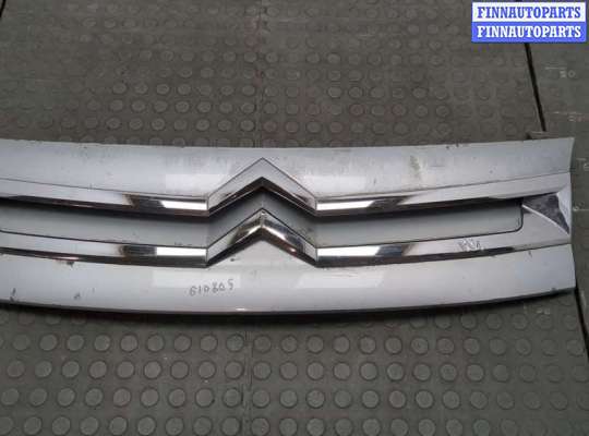 купить Решетка радиатора на Citroen Berlingo 2008-2012