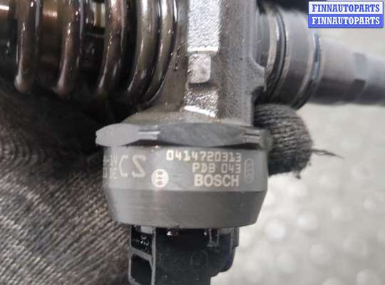 Форсунка топливная на Volkswagen Golf V (1K)