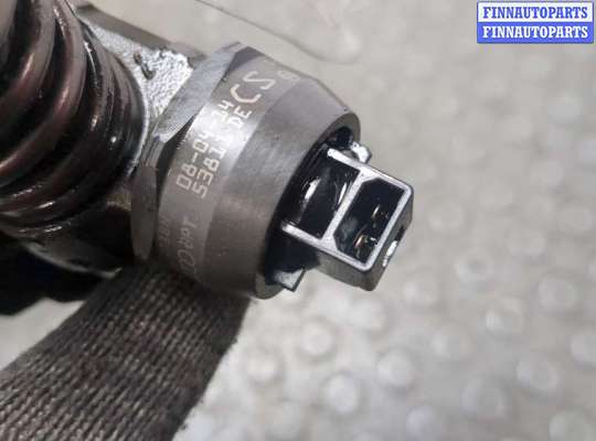 Форсунка топливная на Volkswagen Golf V (1K)